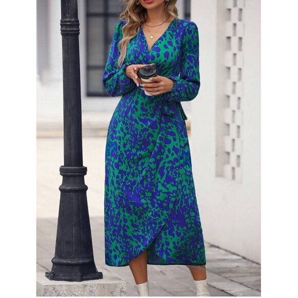 Boho Print Knot Side Wrap Dress - Picture 2 of 9